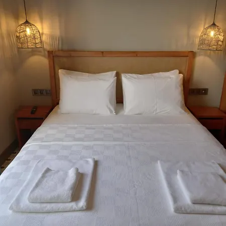 Soas Hotel *